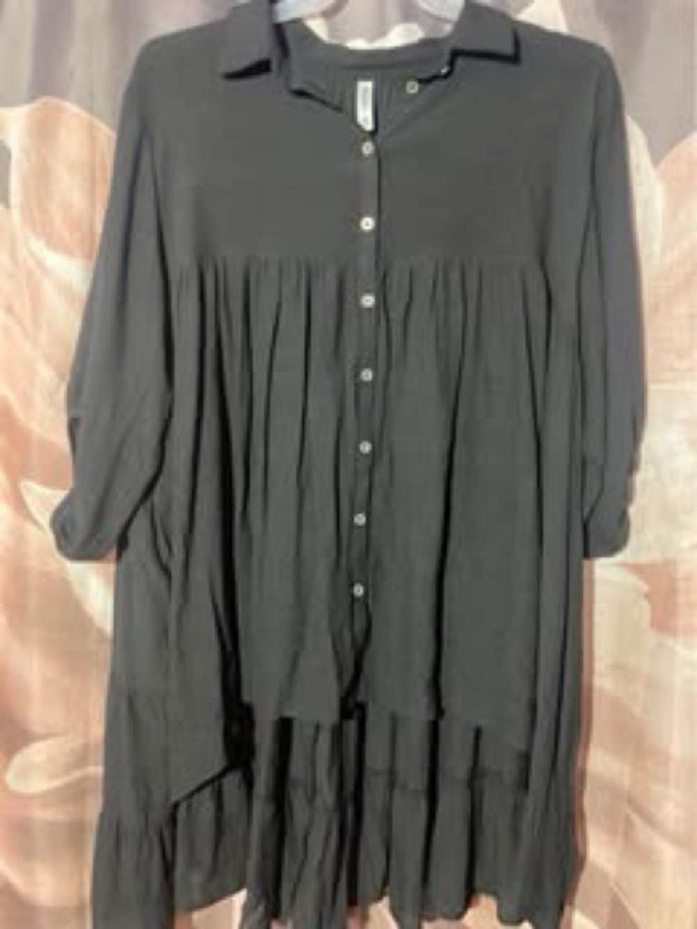 Zenana Outfitters Charcoal Button-Front Tiered Tunic